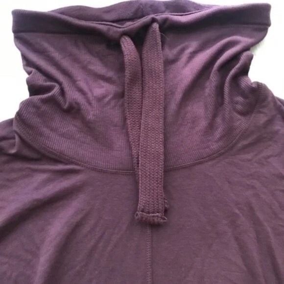Marc New York Performance Women's Long Sleeve Sweatshirt. Wine. XL. Drawstring. - Picture 5 of 8